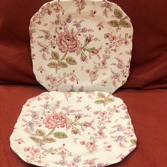 2 Johnson Bros ROSE CHINTZ PINK Square Salad Plate - Picture 2 of 5